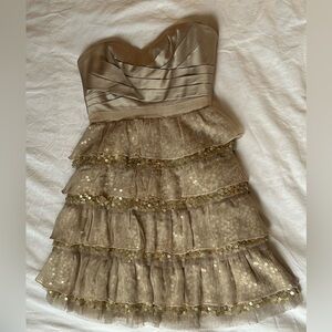 BCBG MAX AZRIA STRAPLESS MINI DRESS SZ. 2 PETITE CHAMPAGNE COLOR